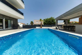 Beautiful Villa Gina